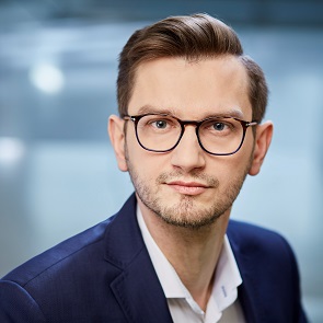 Dr Rafał Woźniak