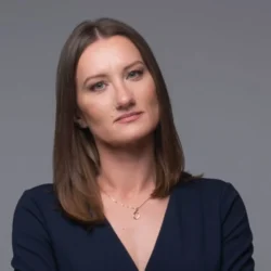 r.pr. dr hab. Aleksandra Nadolska, prof. UG